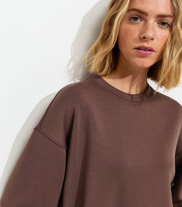 New Look Women's Premium Brown Oversized Crew Neck Sweatshirt New Look - 3