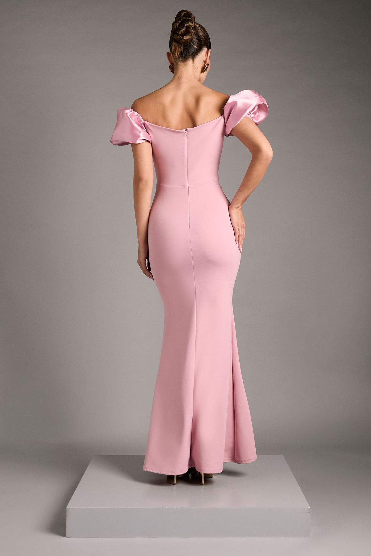 Coast Coast Women's Volume Sleeve Scuba Maxi Dress in Blush - 3