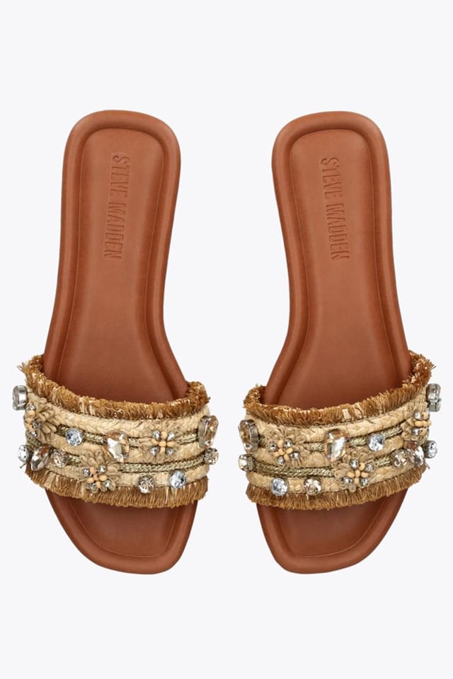 Steve Madden STEVE MADDEN Women's 'Hampton Gold' Sandals in Gold - 2