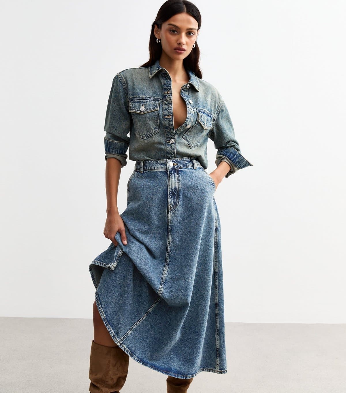 New Look Women's Blue Vintage Tint Midi Denim Skirt New Look