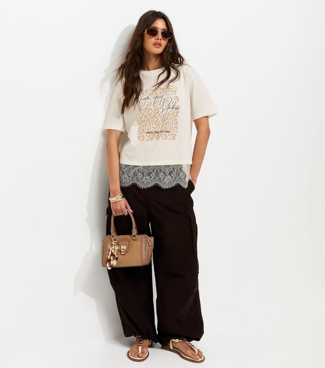 New Look Women's Cream Cotton Leopard Lace Trim T-Shirt New Look - 2