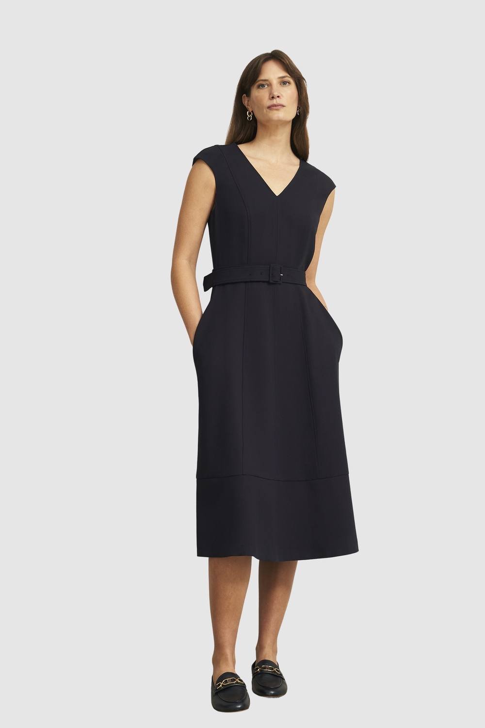 Hobbs London Hobbs London Women's Carolyn V-Neck Belted Waist Midi Dress in Dark Navy - 4