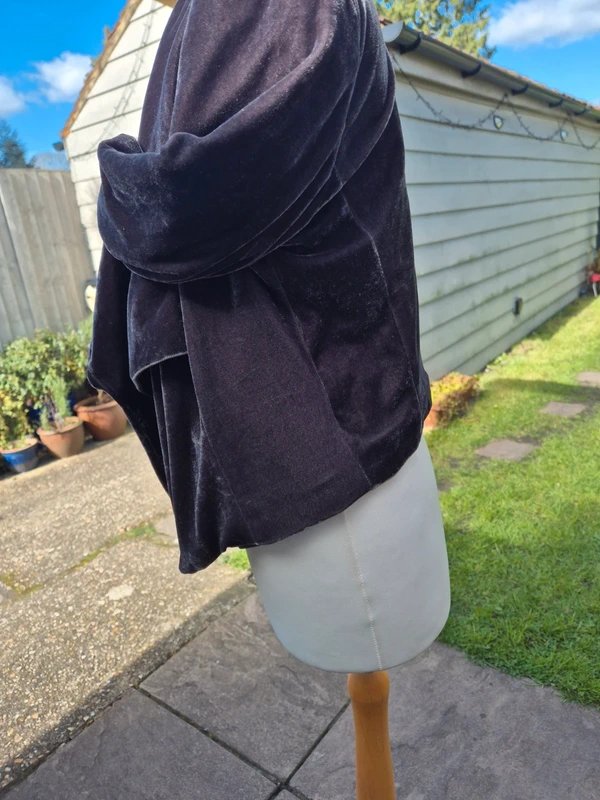 New Look New Look Velvet-style Evening Jacket Silver Size 12 - 1