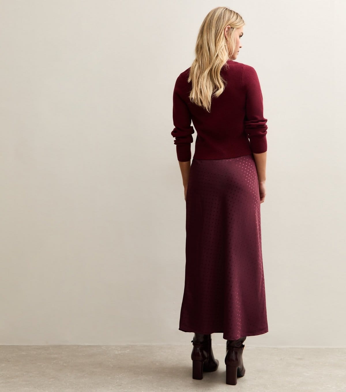 New Look Women's Petite Dark Burgundy Polka Dot Satin Bias Cut Midi Skirt New Look - 4