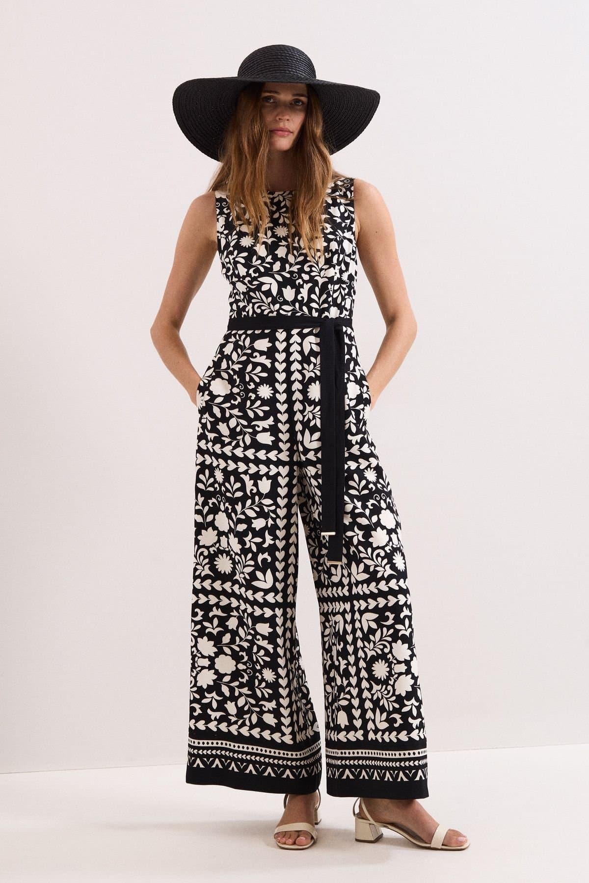 Phase Eight Phase Eight Women's Cyra Printed Jumpsuit in Black