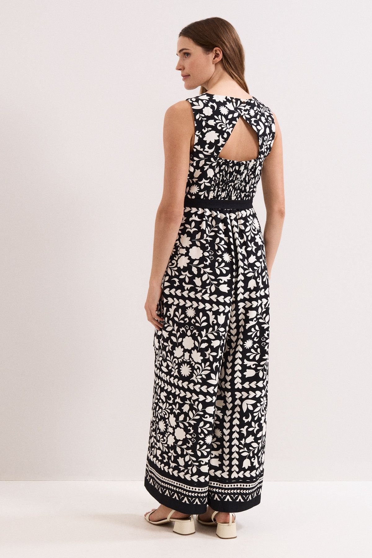 Phase Eight Phase Eight Women's Cyra Printed Jumpsuit in Black - 4