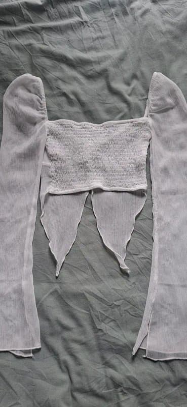 Bershka Bershka white mesh long sleeve open top