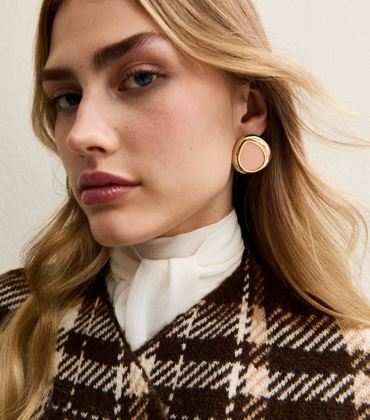 New Look Gold Tone Resin Oval Stud Earrings New Look