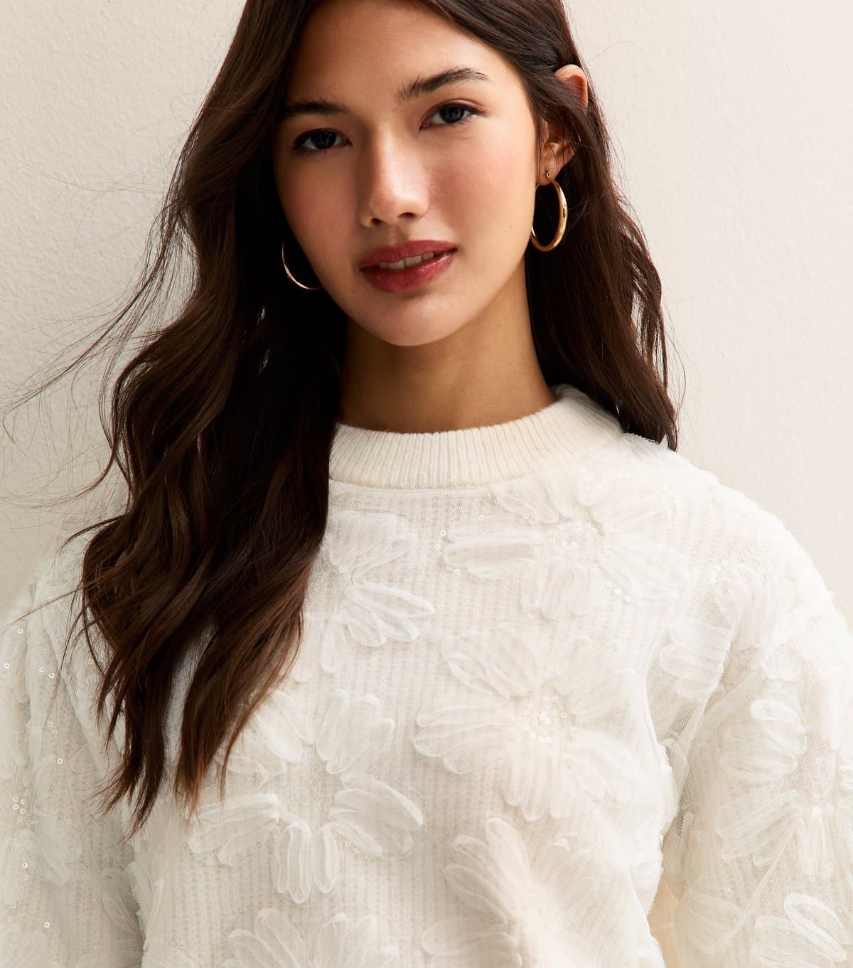 New Look Women's Cream Sequin Flower Crew Neck Jumper New Look