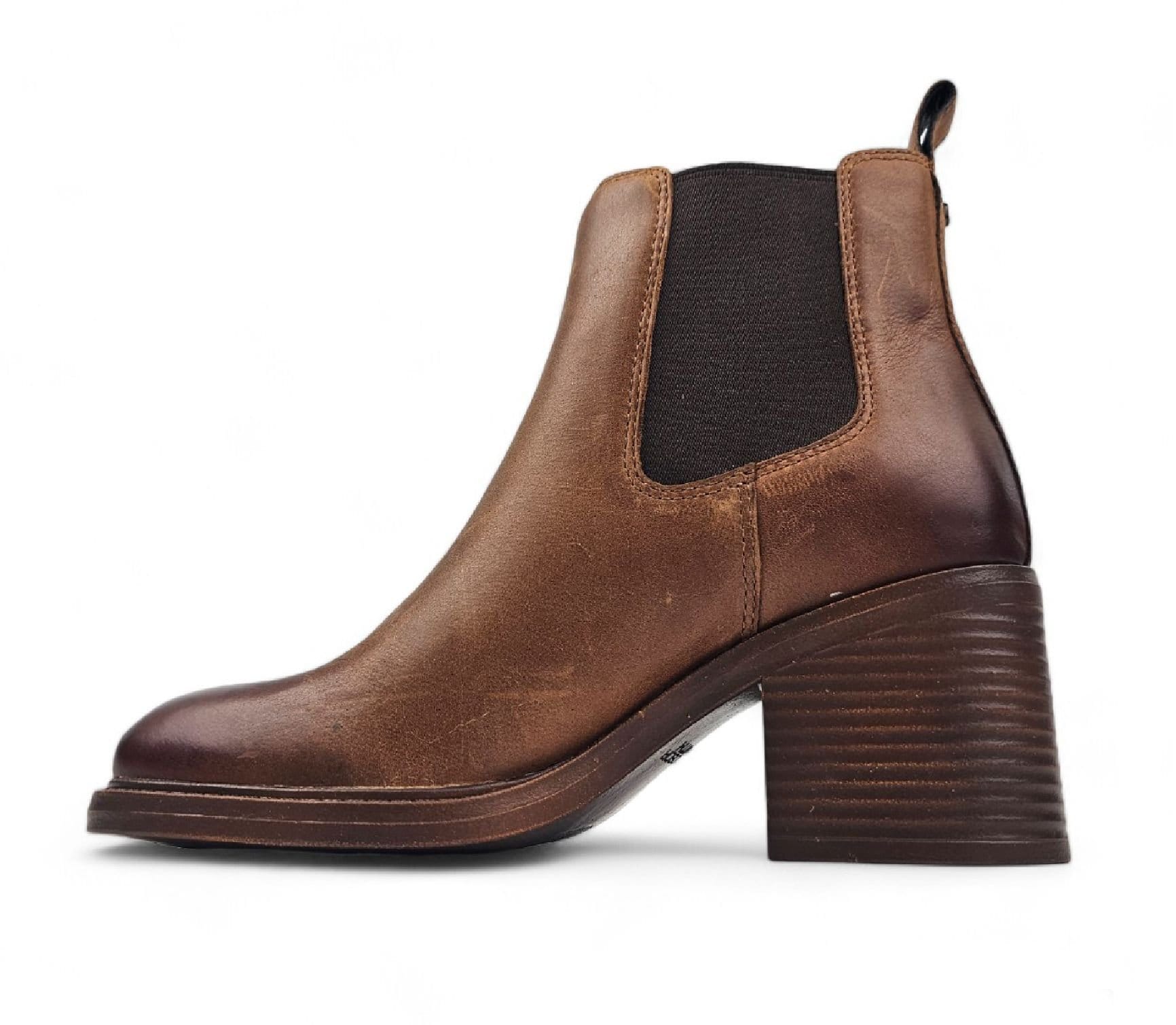 Windsor Smith Windsor Smith Women's Classic Leather Platform Ankle Chelsea Boots - Varsity in Light Tan - 4