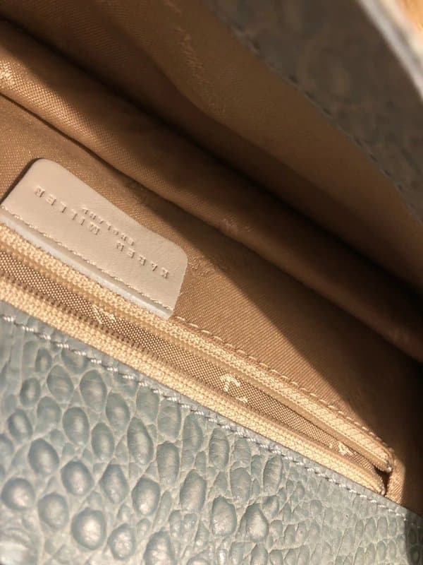 Karen Millen 💖 Very Stylish Karen Millen Turquoise Crocodile Pattern and Relief Clutch Bag