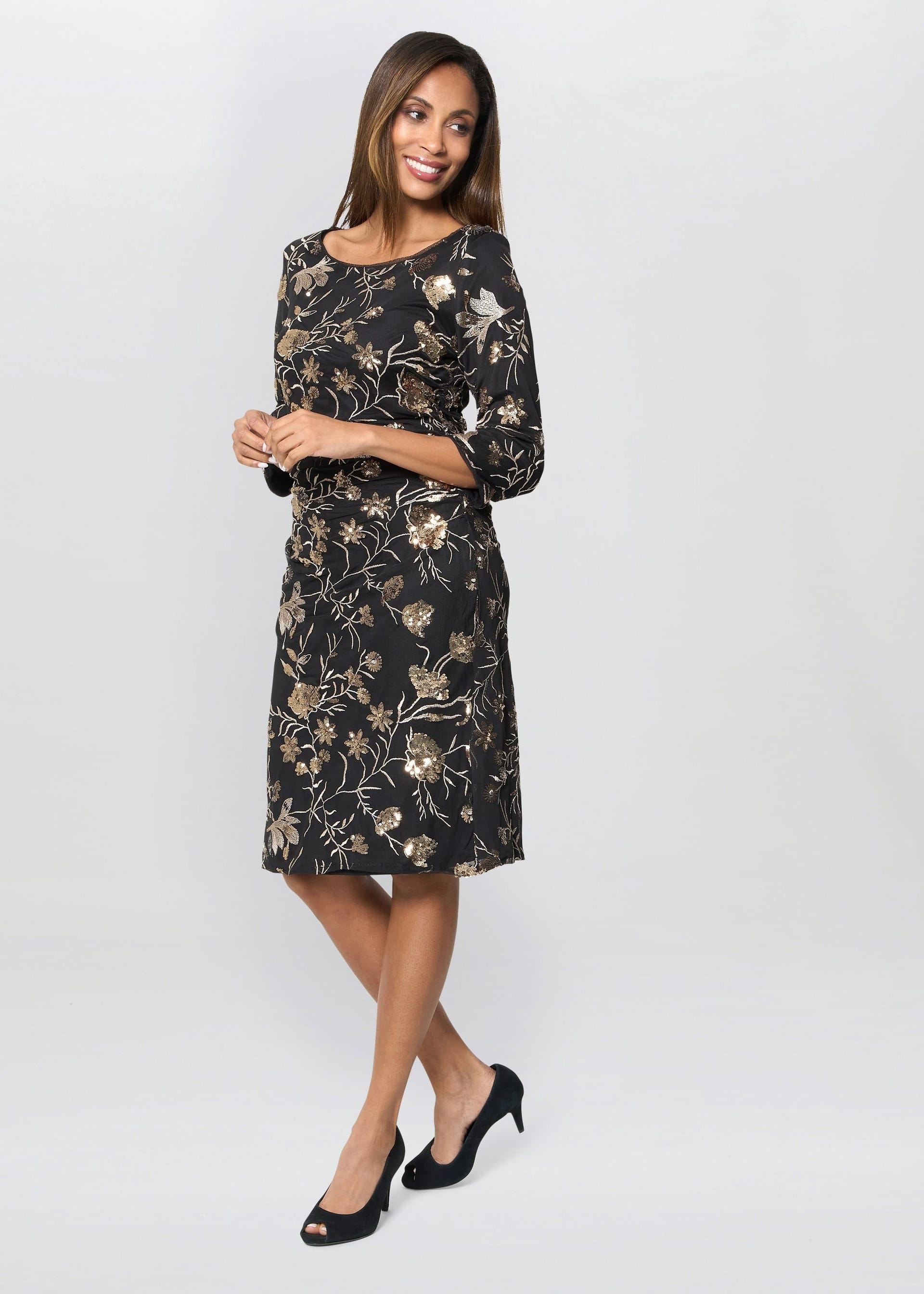 Gina Bacconi Gina Bacconi Women's Sue Sequin Embroidered Dress in Black - 4