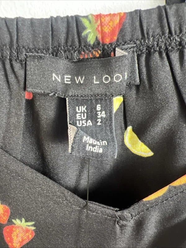 New Look New look - fruit strappy dress - size 6 - black
