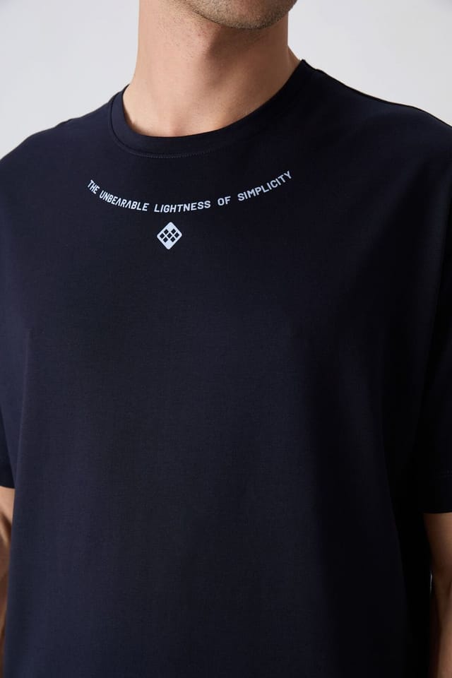 Tommy Life Tommy Life Men's Oversized Printed Crew Neck T-Shirt in Navy - 2