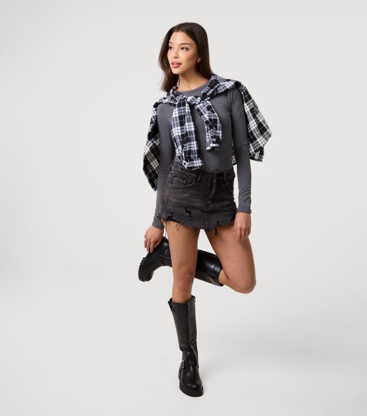 Pink Vanilla Pink Vanilla Black Distress Denim Shorts