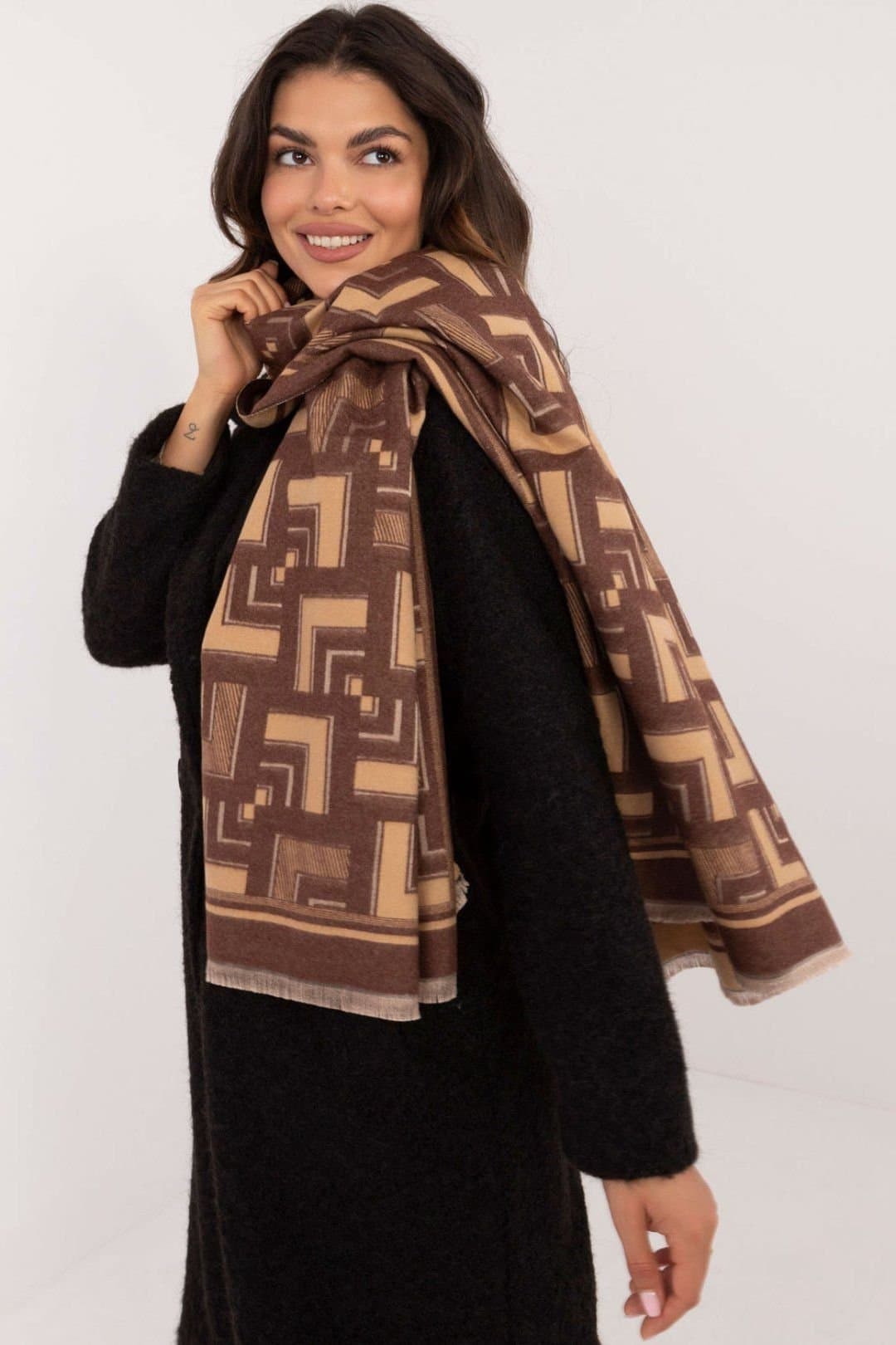 Love Lace Love Lace Women's Viscose Geometric Pattern Tassel Scarf Long Soft Modern Wrap in Brown
