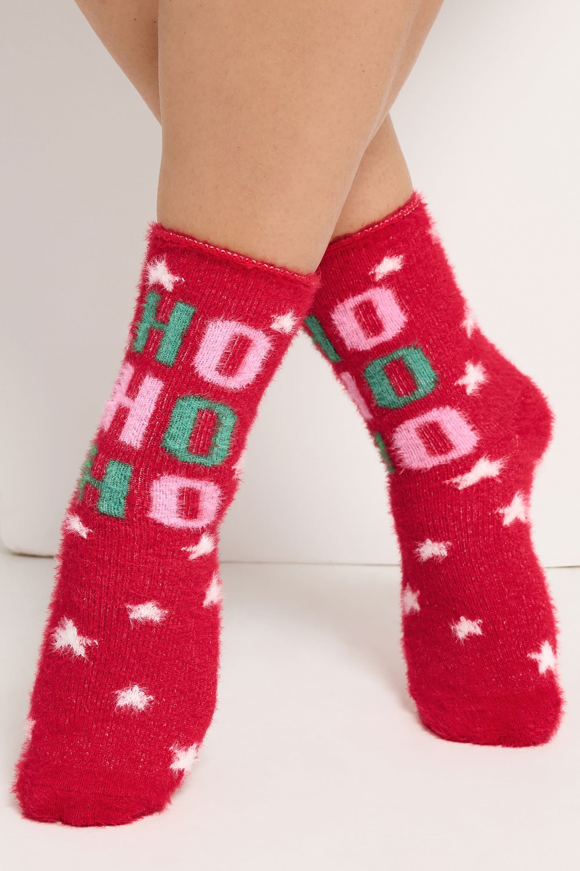 Yours 2 Pack Red Santa Novelty Fluffy Socks