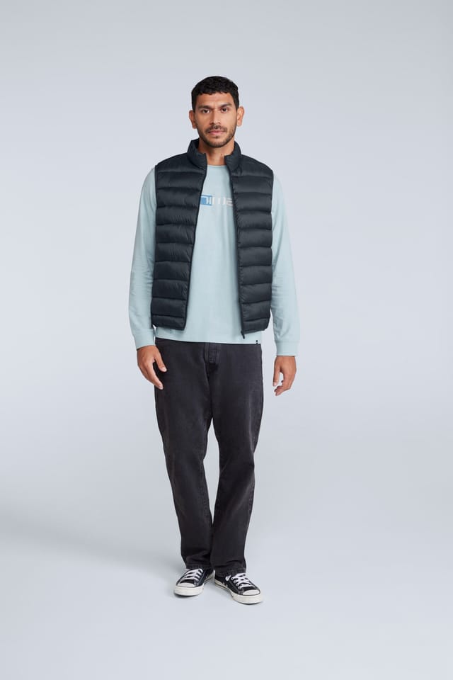 Animal Animal Men's 'Light Cosi' Lightweight Water Resistant PFC Free Warm Padded Gilet in Navy - 3