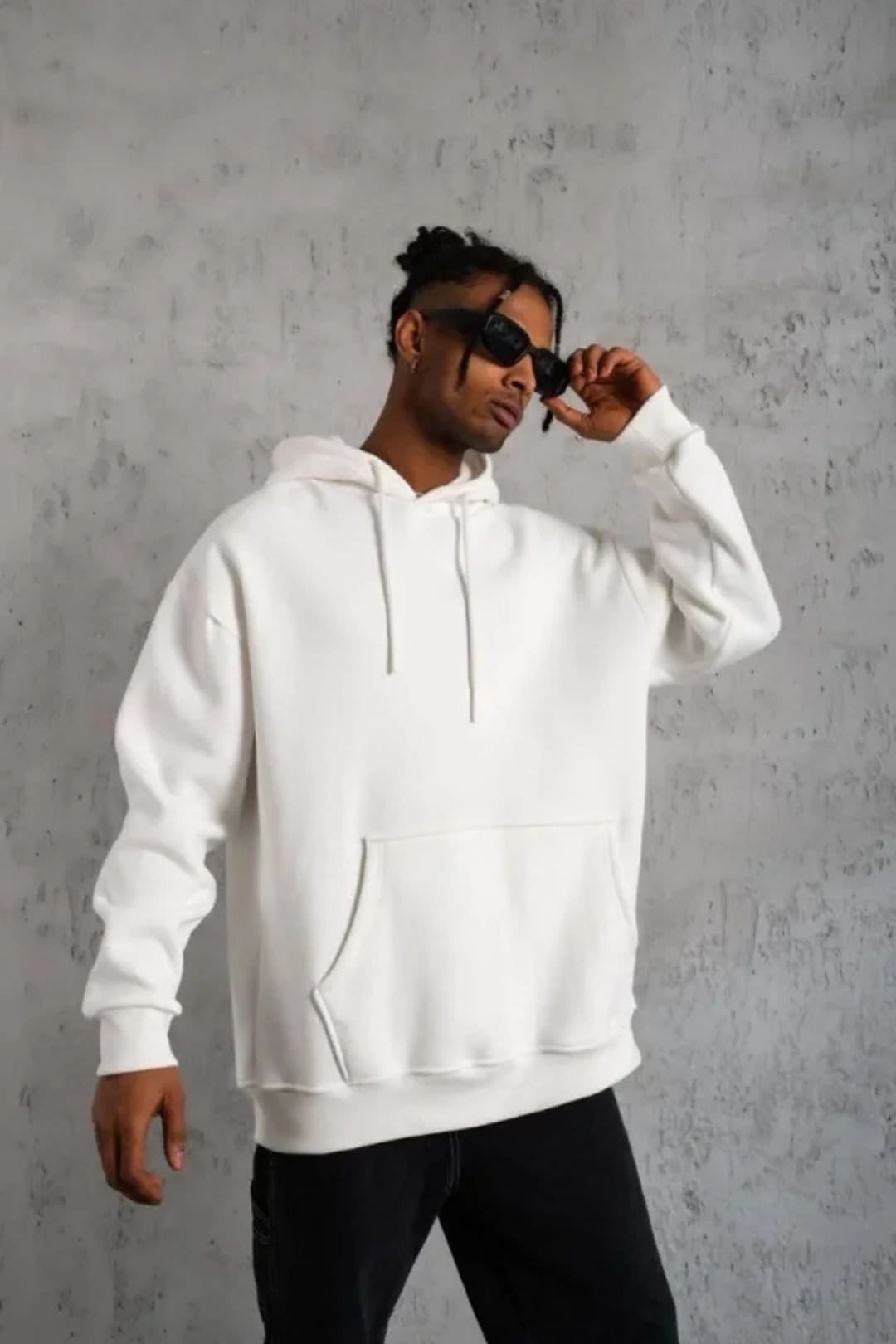 Janes Janes Men's Oversized Hooded Sweatshirt with Pocket in Off-White - 4