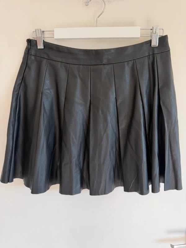 Topshop Topshop Faux Leather Pleated Mini Skater Skirt - UK 12