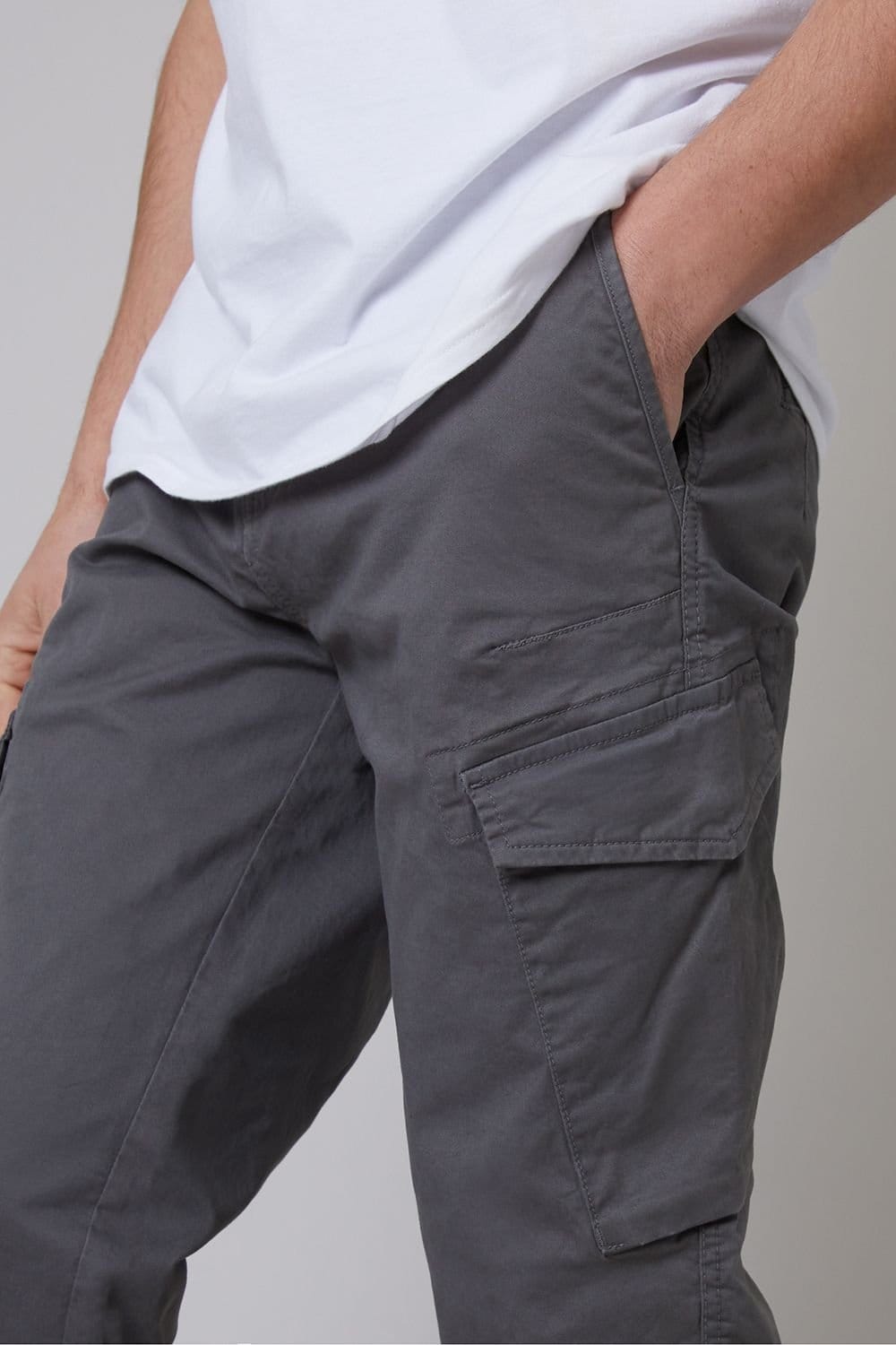 Threadbare threadbare Men's 'Drill' Cotton Cargo Trousers With Stretch in Grey - 4
