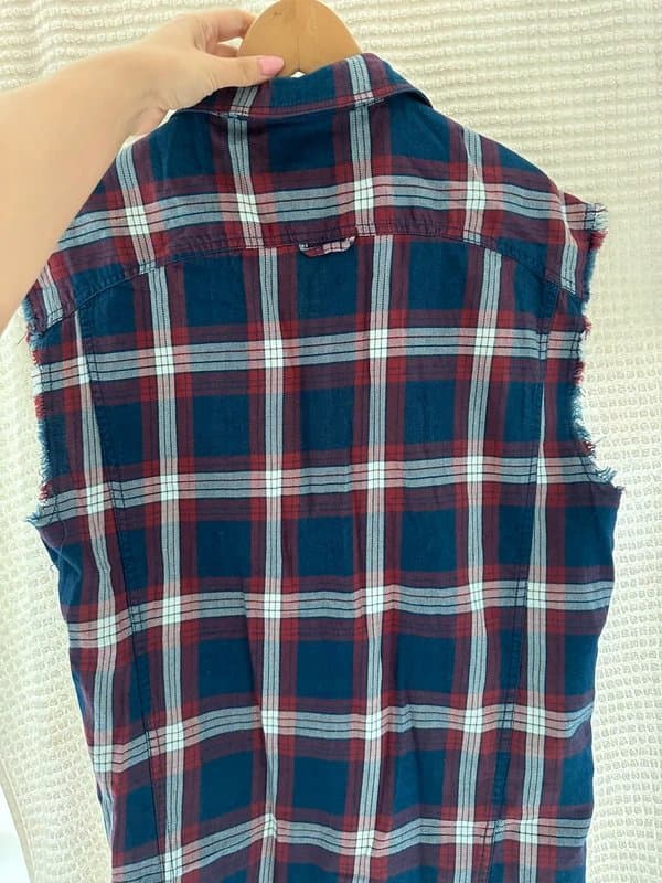 Zara Man 12 Zara Man navy blue red striped checked oversize short sleeve shirt size S