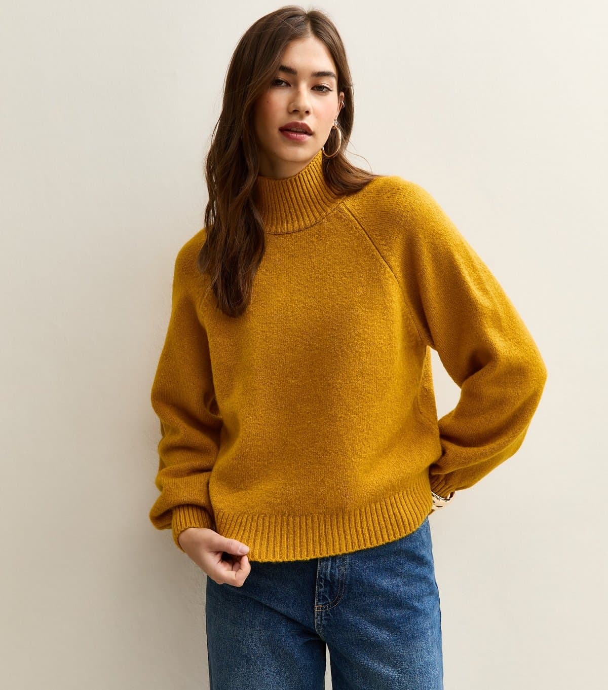 New Look Women's Dark Yellow Stand Neck Raglan Sleeve Jumper New Look