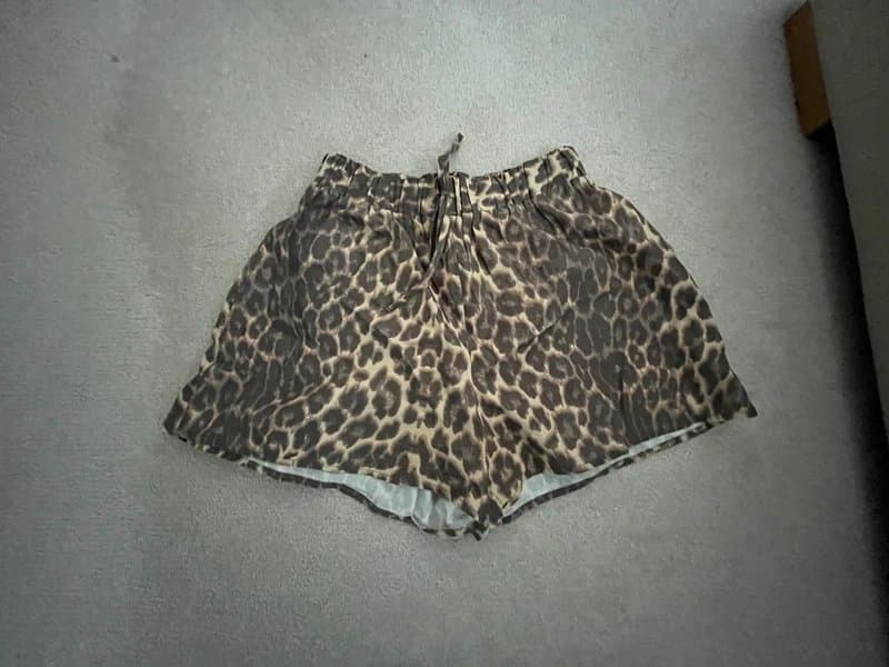 ASOS ASOS leopard cotton shorts size S