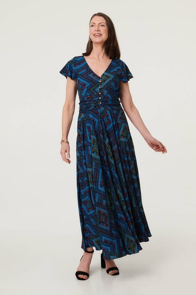 Izabel London Izabel London Women's Geo Print Cap Sleeve Ruched Maxi Dress in Blue - 2