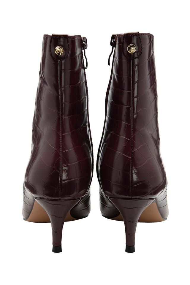 Ravel Ravel Women's 'Currans' Kitten Heel Ankle Boots in Burgundy - 3