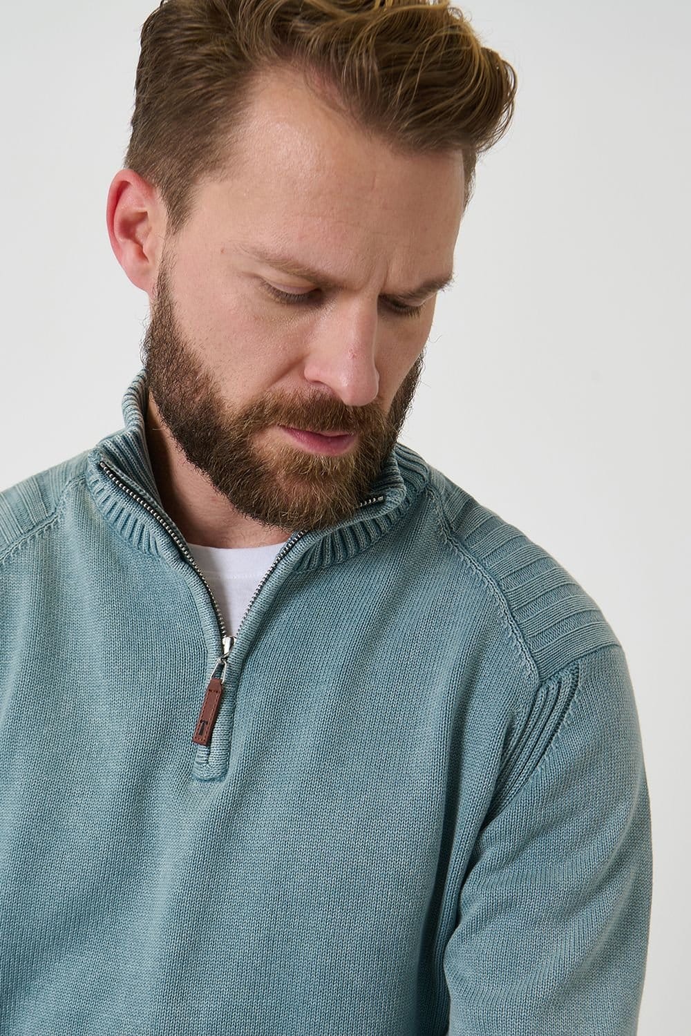 Saltwell Saltwell Men's Acid Wash Rib Quarter Zip Jumper in Mint - 4