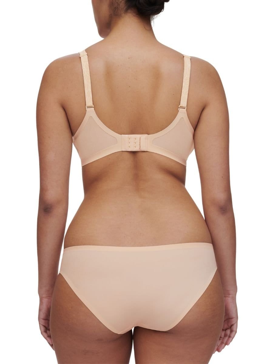 Chantelle Chantelle Women's Pure Lace Covering Spacer Bra in Beige - 4