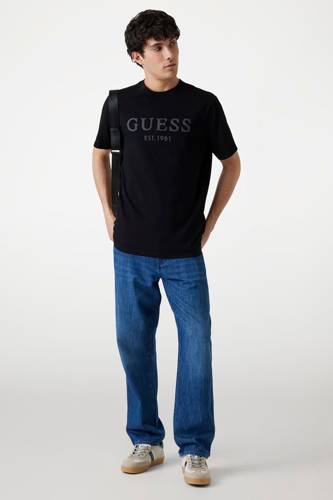 Guess Guess Men's Ss Cn Box Logo Tee Black