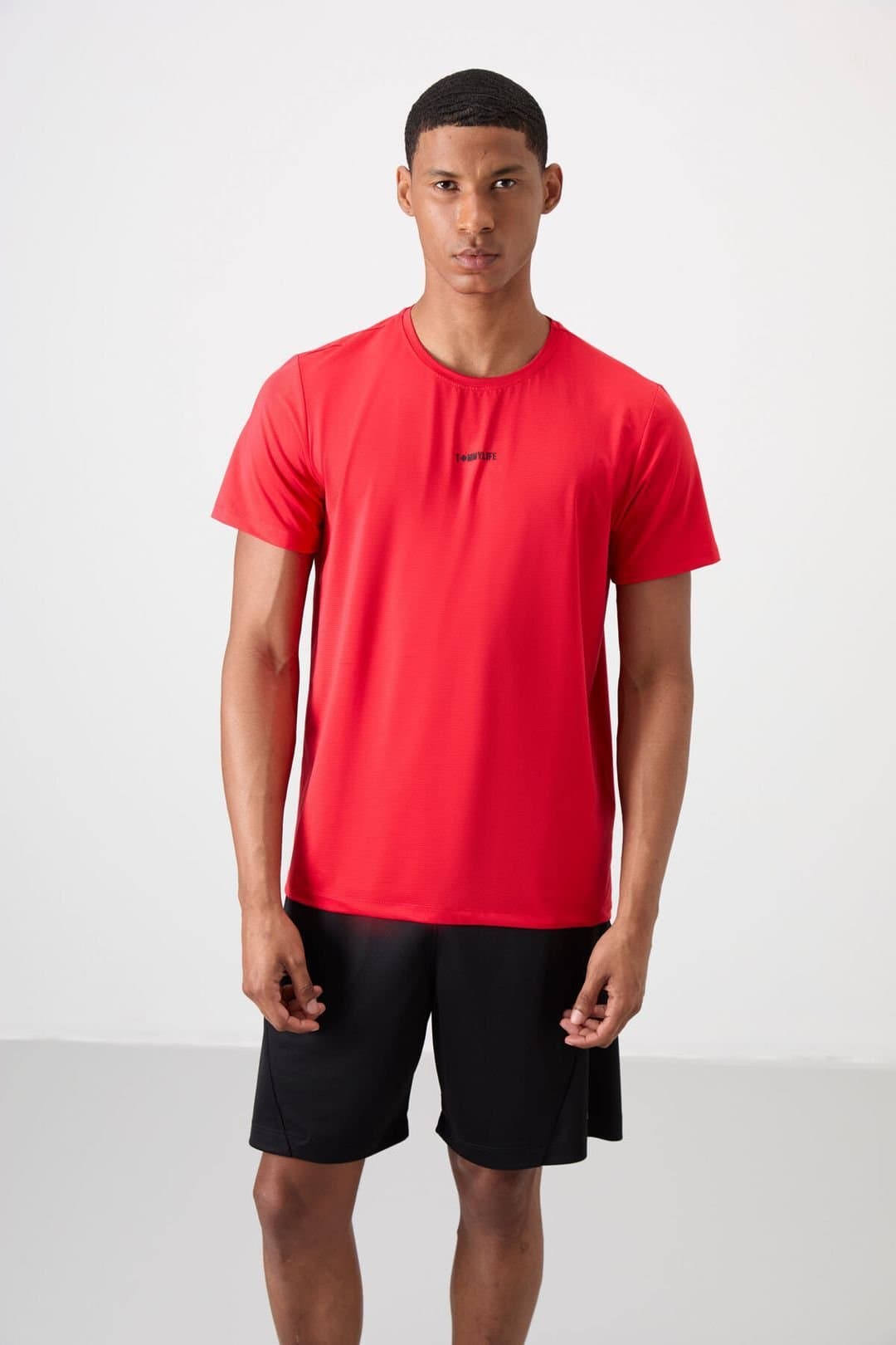 Tommy Life Tommy Life Men's Regular Fit Logo Jersey T-Shirt in Red
