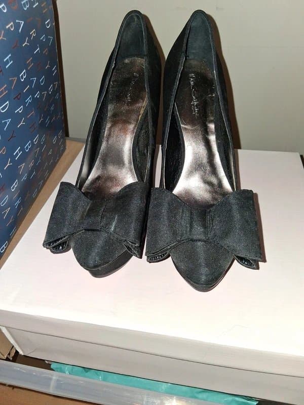 Miss Selfridge Miss Selfridge size 8 black bow high heels