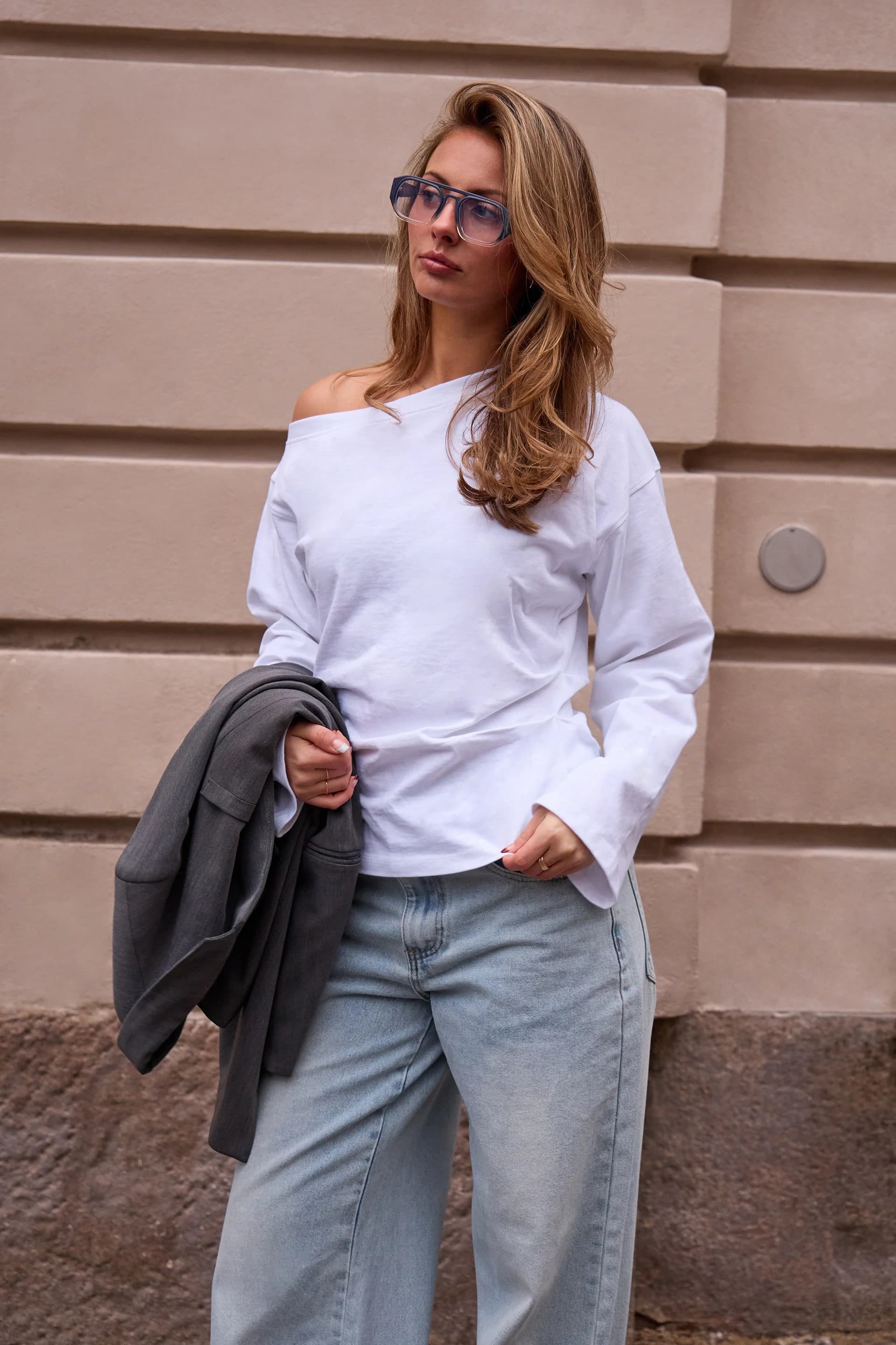 Kaiia Kaiia White Bardot Neckline Sweatshirt