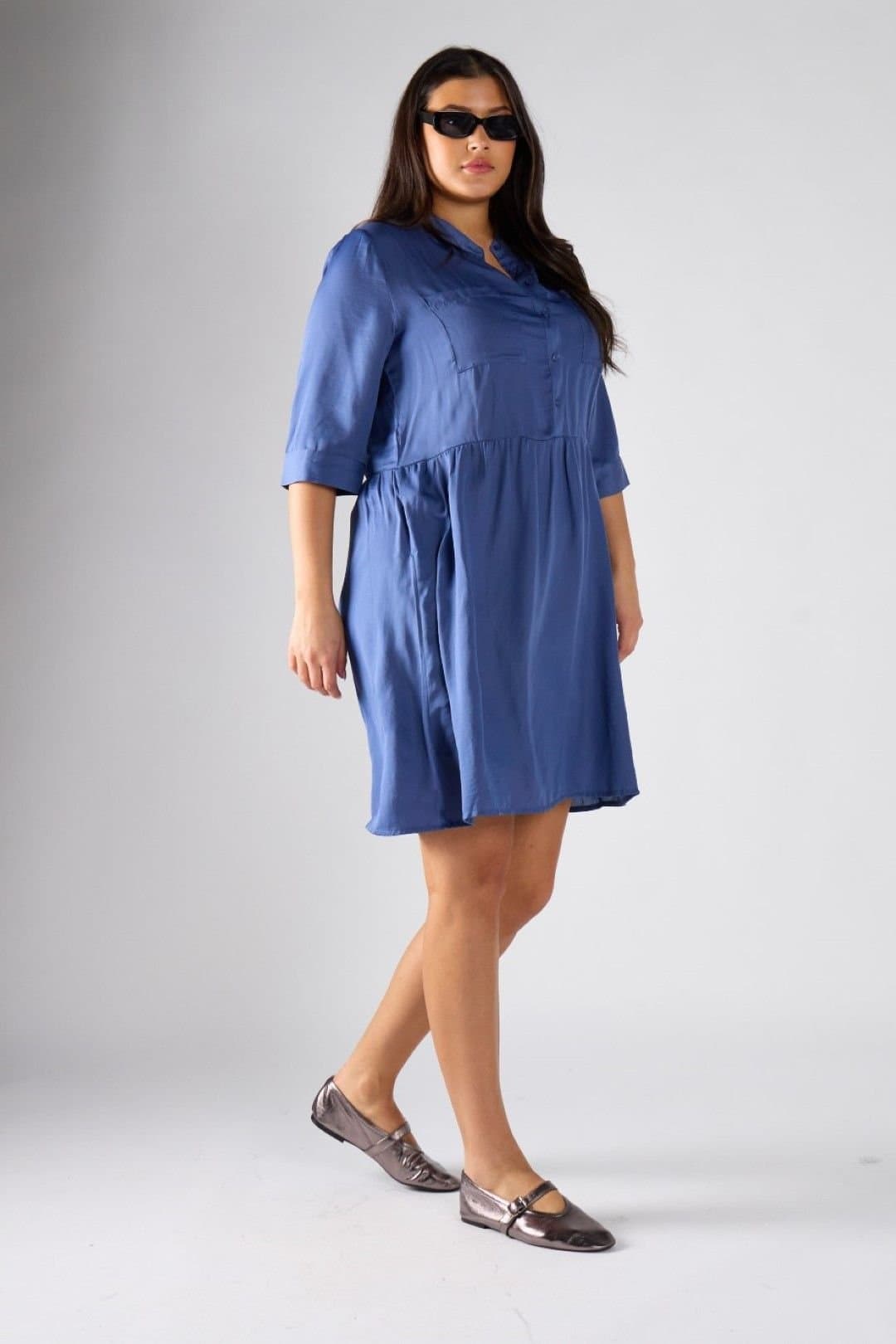 Shnoo Shnoo Women's Midi Smock Dress in Blue