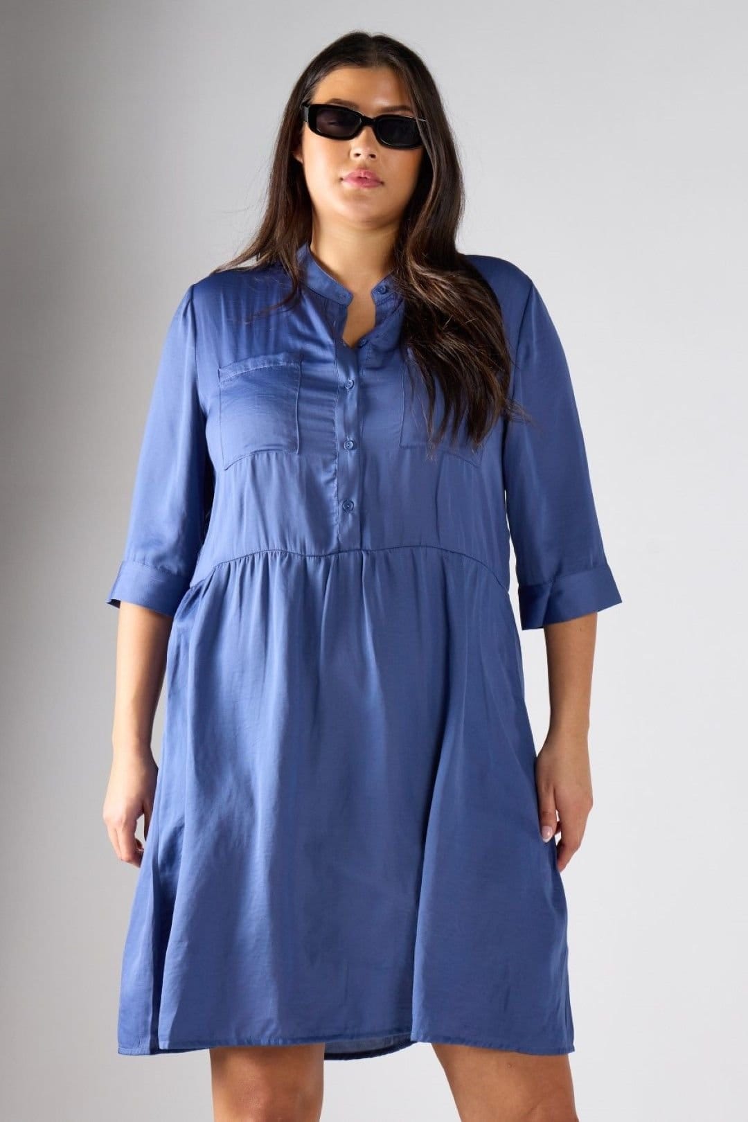 Shnoo Shnoo Women's Midi Smock Dress in Blue - 4