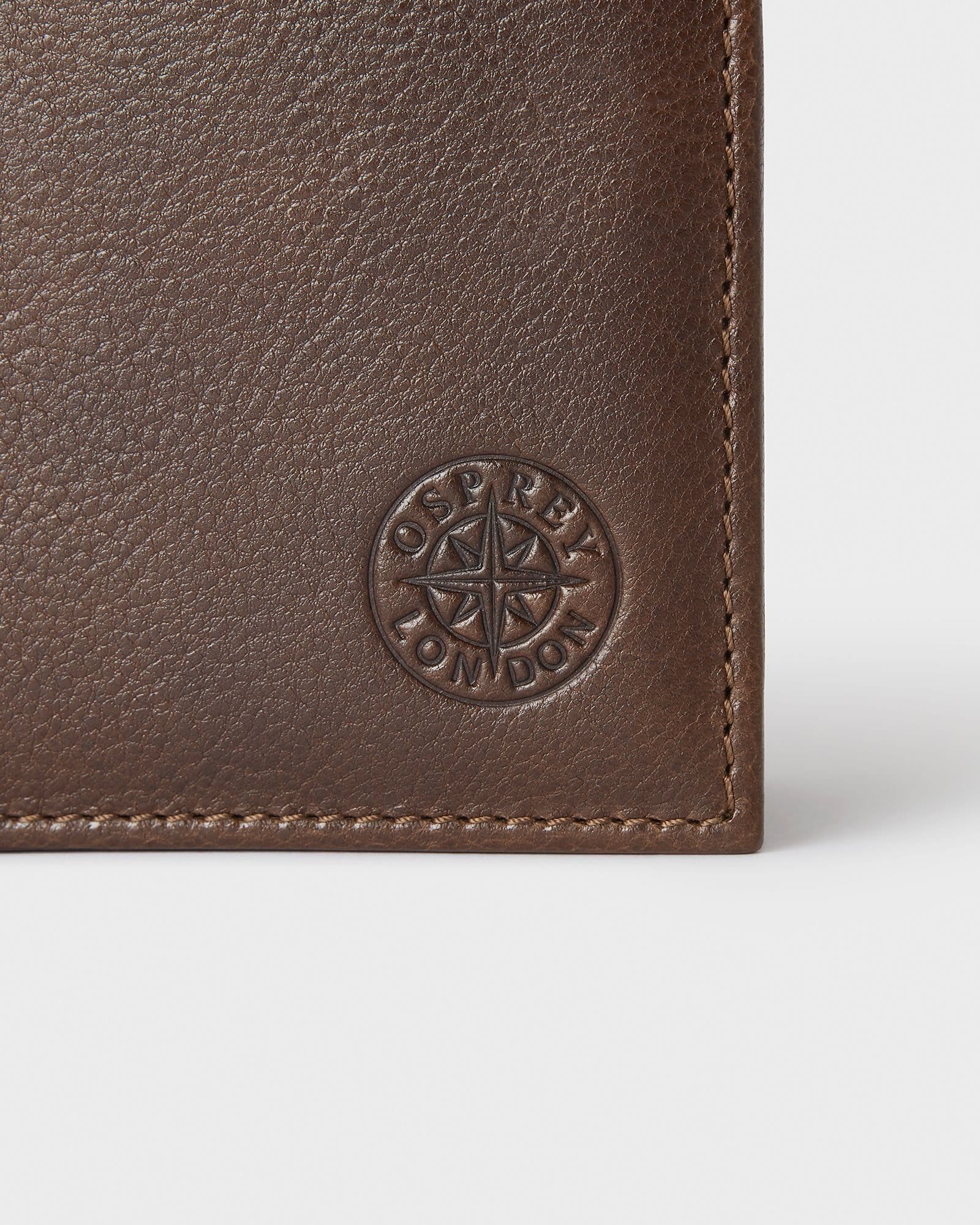 OSPREY LONDON OSPREY LONDON Men's The Compass Leather Coin Wallet in Tan - 4