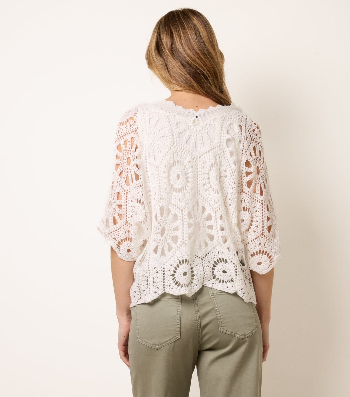 Blue Vanilla Women's White Floral Pattern Crochet Top Blue Vanilla New Look - 4