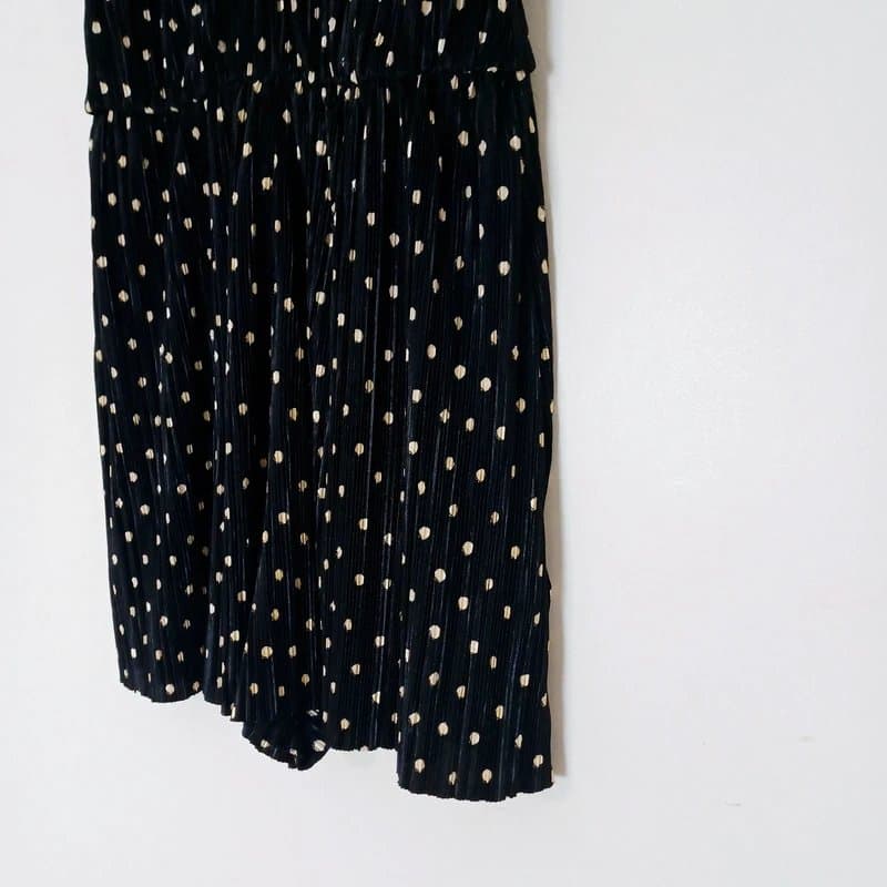 Topshop Topshop crinkle Pleat polka playsuit size 6 worn once