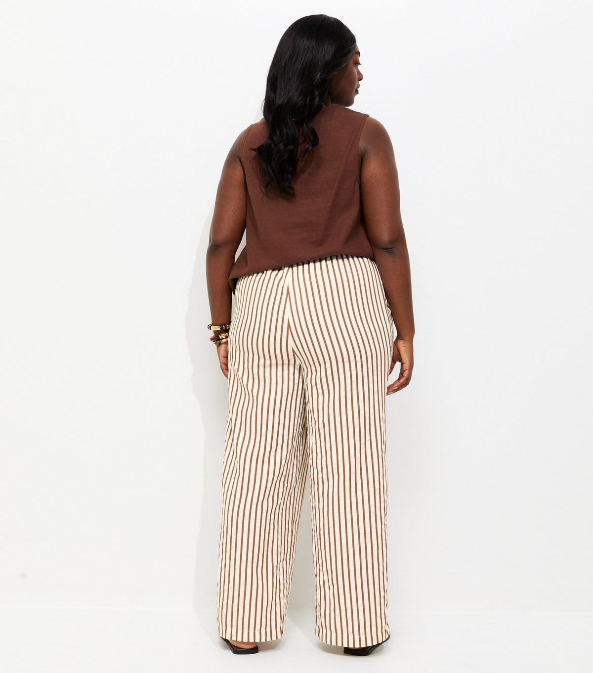 New Look Women's Plus Size Brown Striped Seersucker Wide Leg Trousers Curves New Look - 4