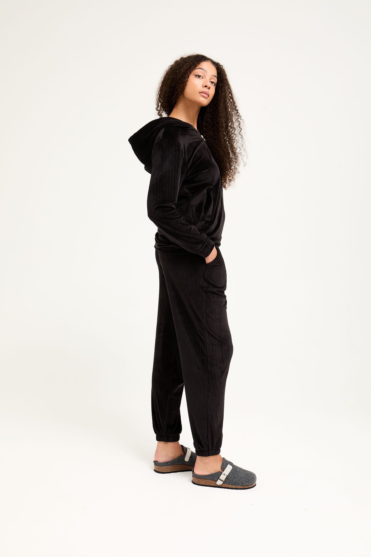 Pretty You London Pretty You London Women's Velour Hoody Jogger Set in Black - 3