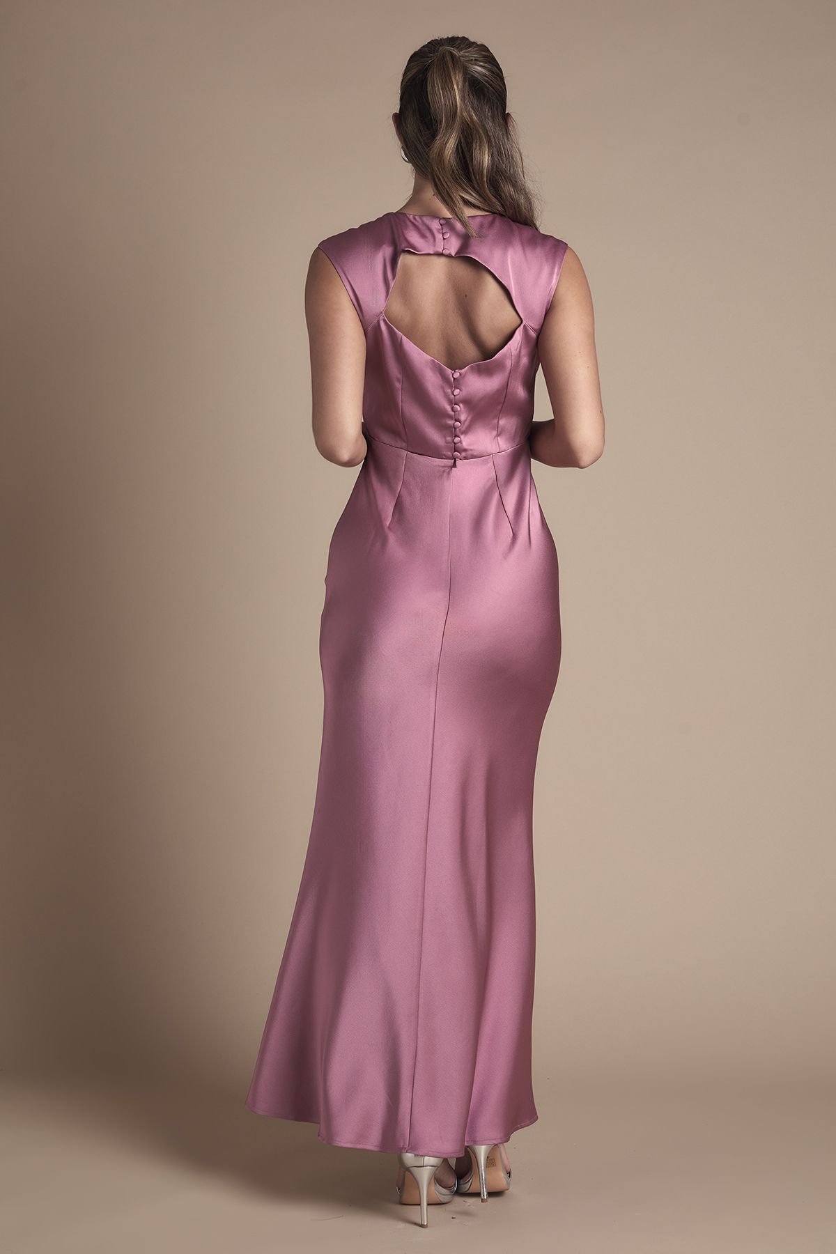Oasis Oasis Women's Satin Open Back Detail Maxi Bridesmaid Dress in Rose - 4