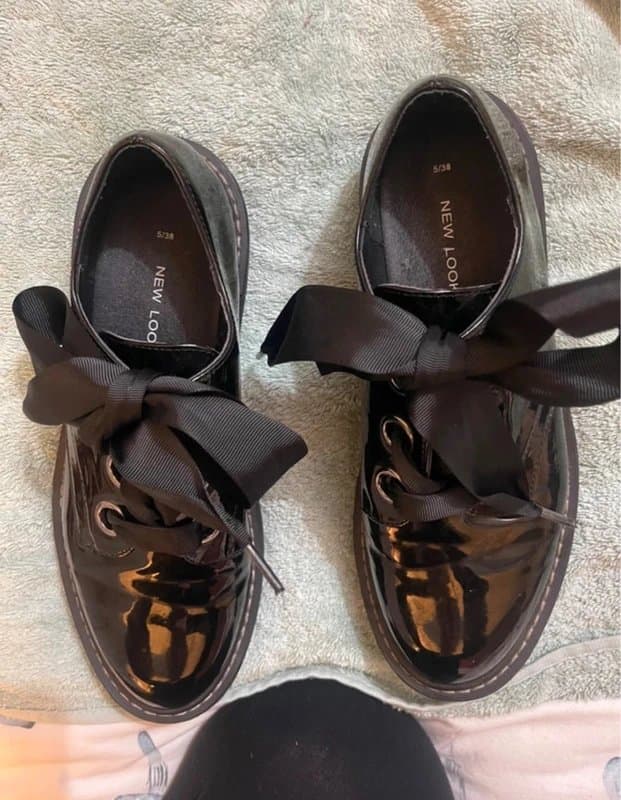 New Look New look flat patent shoes.