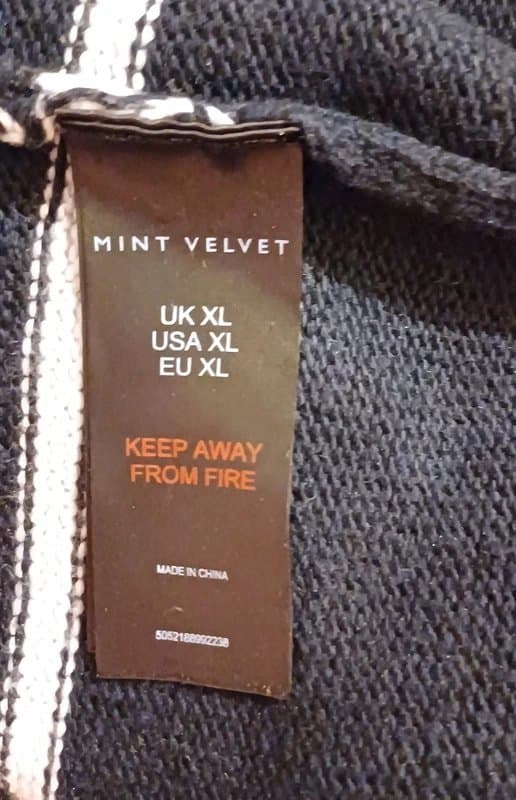Mint Velvet Mint Velvet Striped Cashmere Blend Jumper- size XL/18