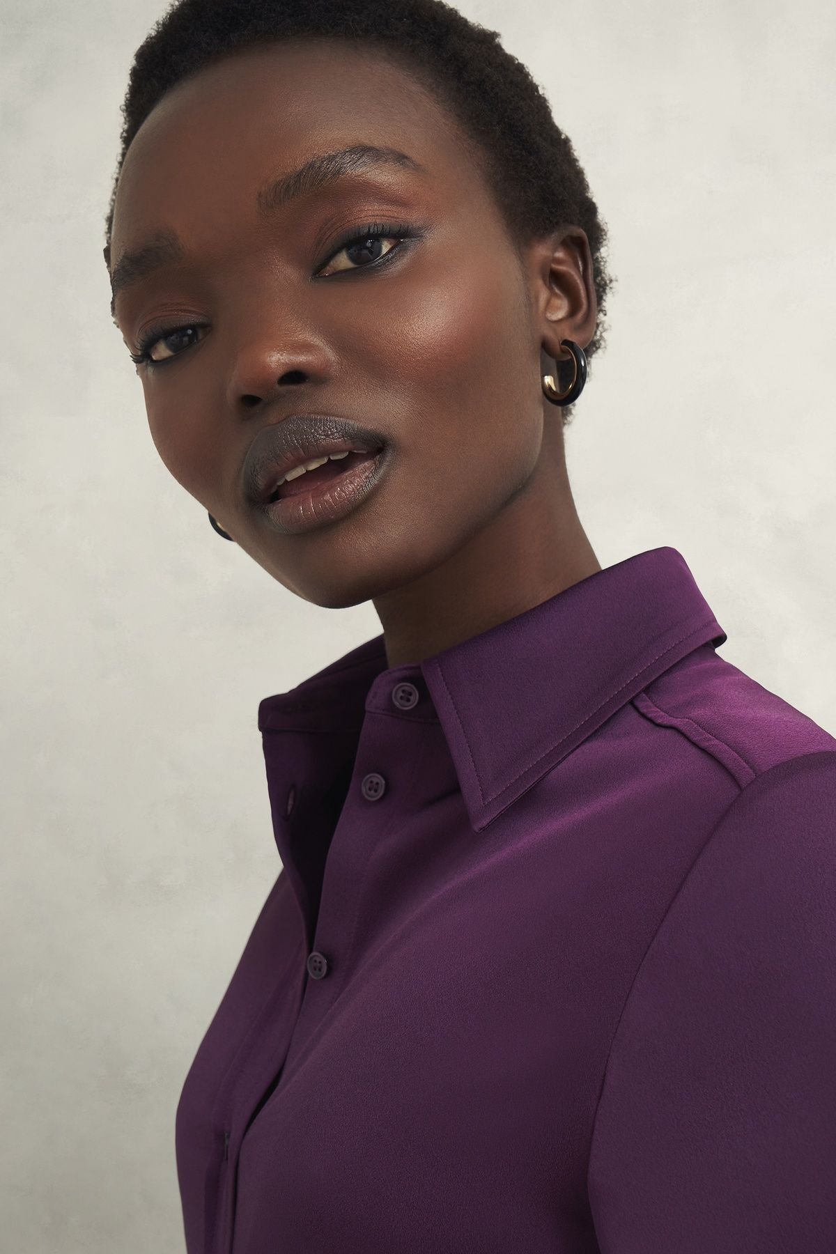 Hobbs London Hobbs London Women's Arianne Satin Midi Shirt Dress in Aubergine - 3