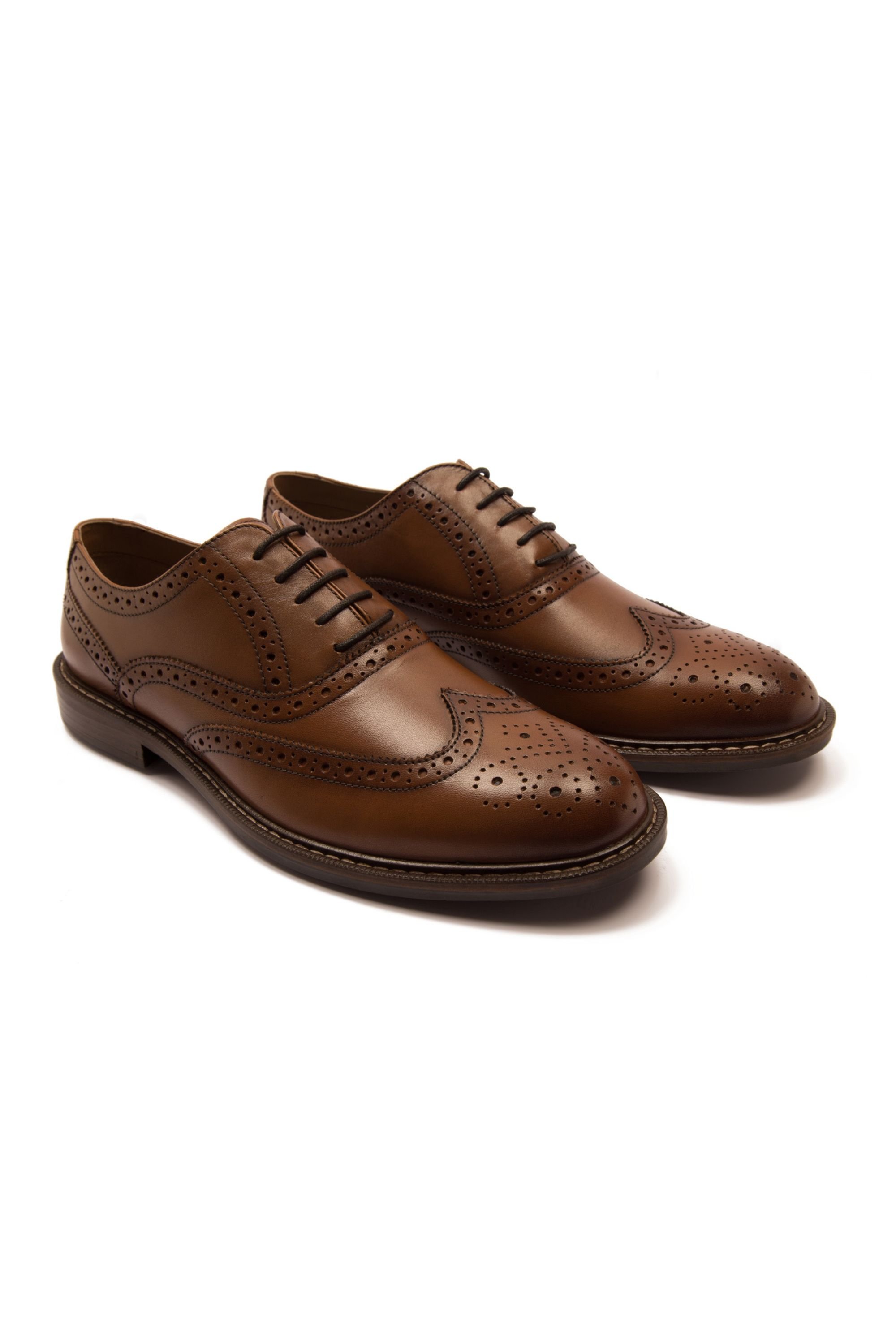Thomas Crick Thomas Crick Men's Waldew Leather Lace‑Up Brogue Oxford Shoes in Tan - 3