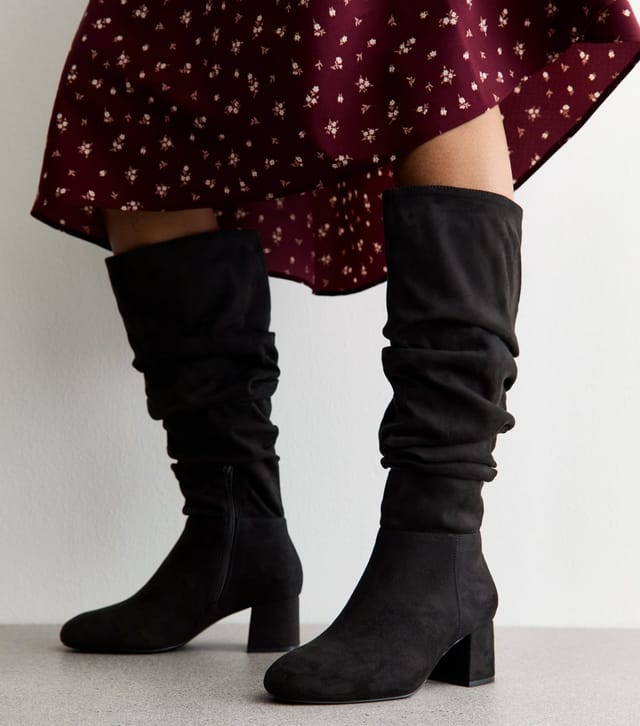 New Look Women's Wide Fit Black Faux Suede Ruched Boots Vegan New Look - 2