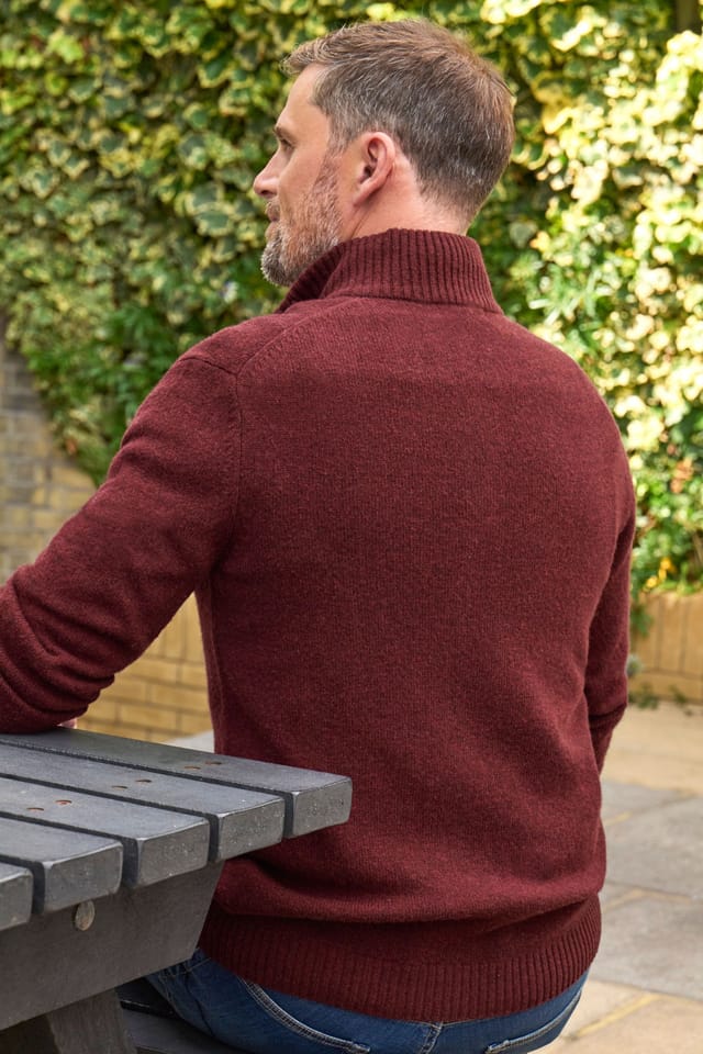 WoolOvers WoolOvers Men's Mens Lambswool Zip Neck Jumper in Dark Red - 3